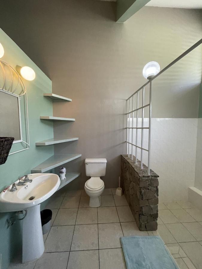 Kootney Resorts Portsmouth Esterno foto